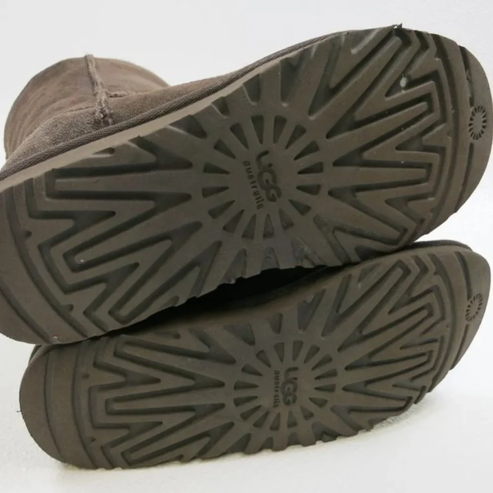 UGG Australia Classic Short Insulated Winter Boots Big Kids sz 4 - Picture 6 of 6